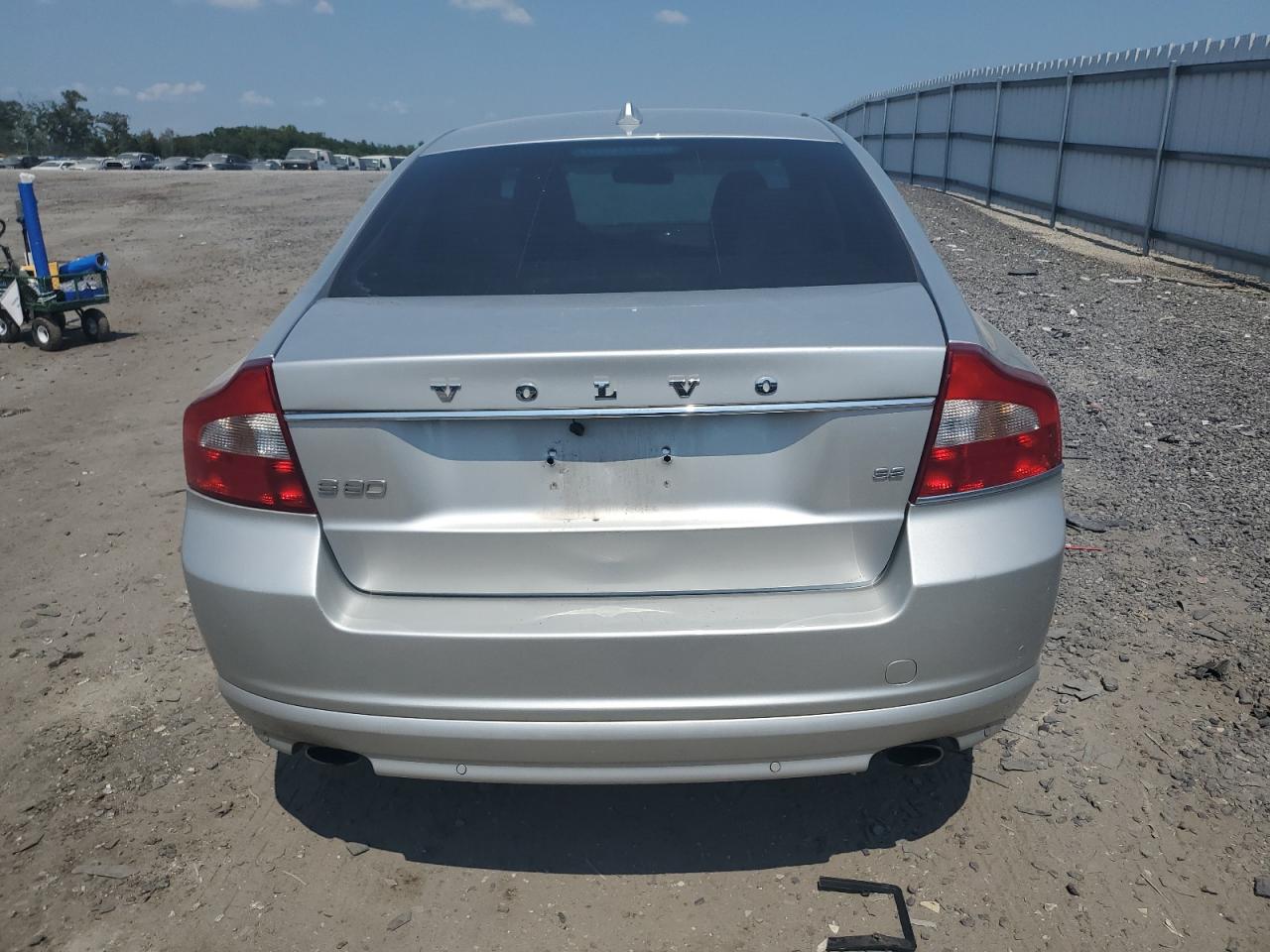 2010 Volvo S80 3.2 VIN: YV1982AS1A1121217 Lot: 69248604