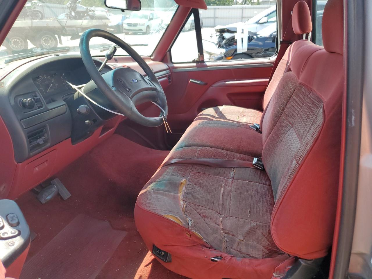 1993 Ford F150 VIN: 2FTEF15Y9PCA27273 Lot: 66107274