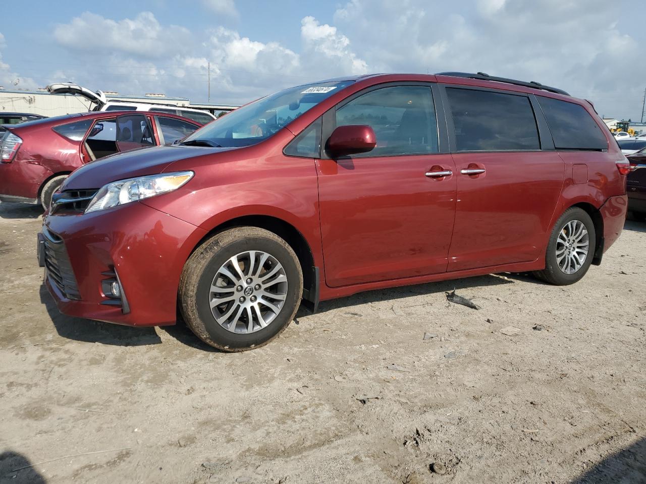 5TDYZ3DC1LS024792 2020 TOYOTA SIENNA - Image 1