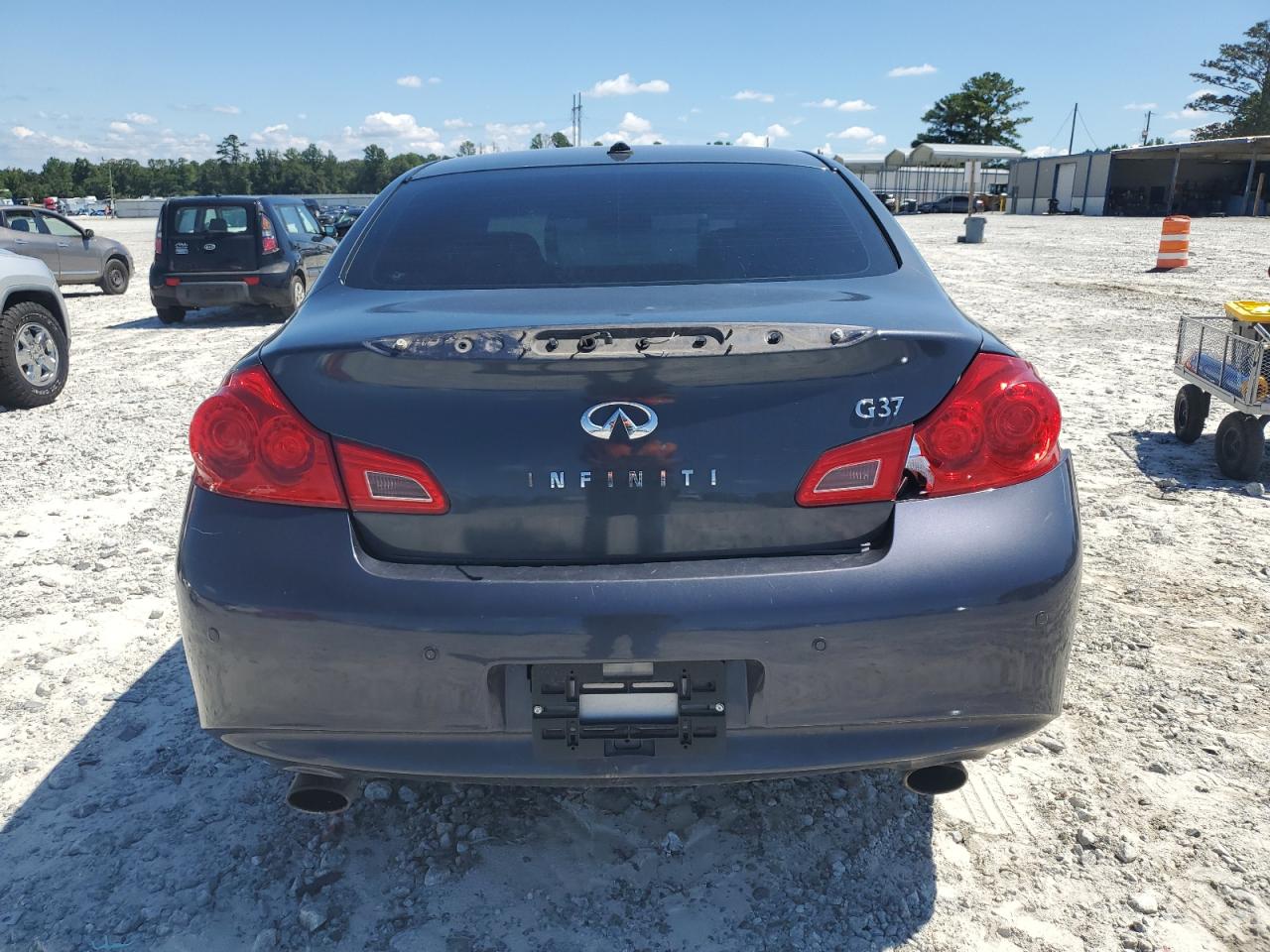 2011 Infiniti G37 Base VIN: JN1CV6AP5BM301679 Lot: 68024014