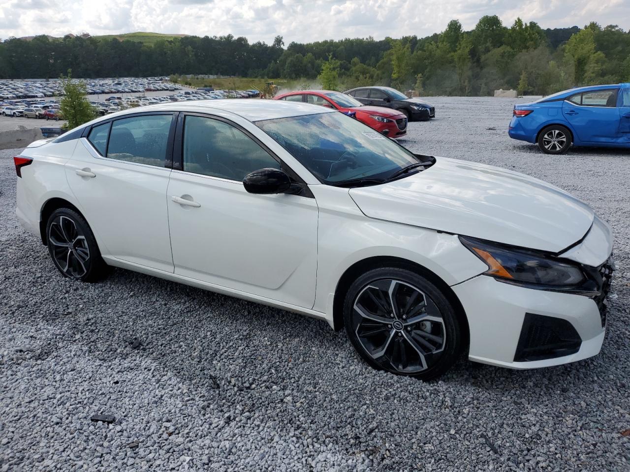 1N4BL4CW0PN365594 Nissan Altima SR 4