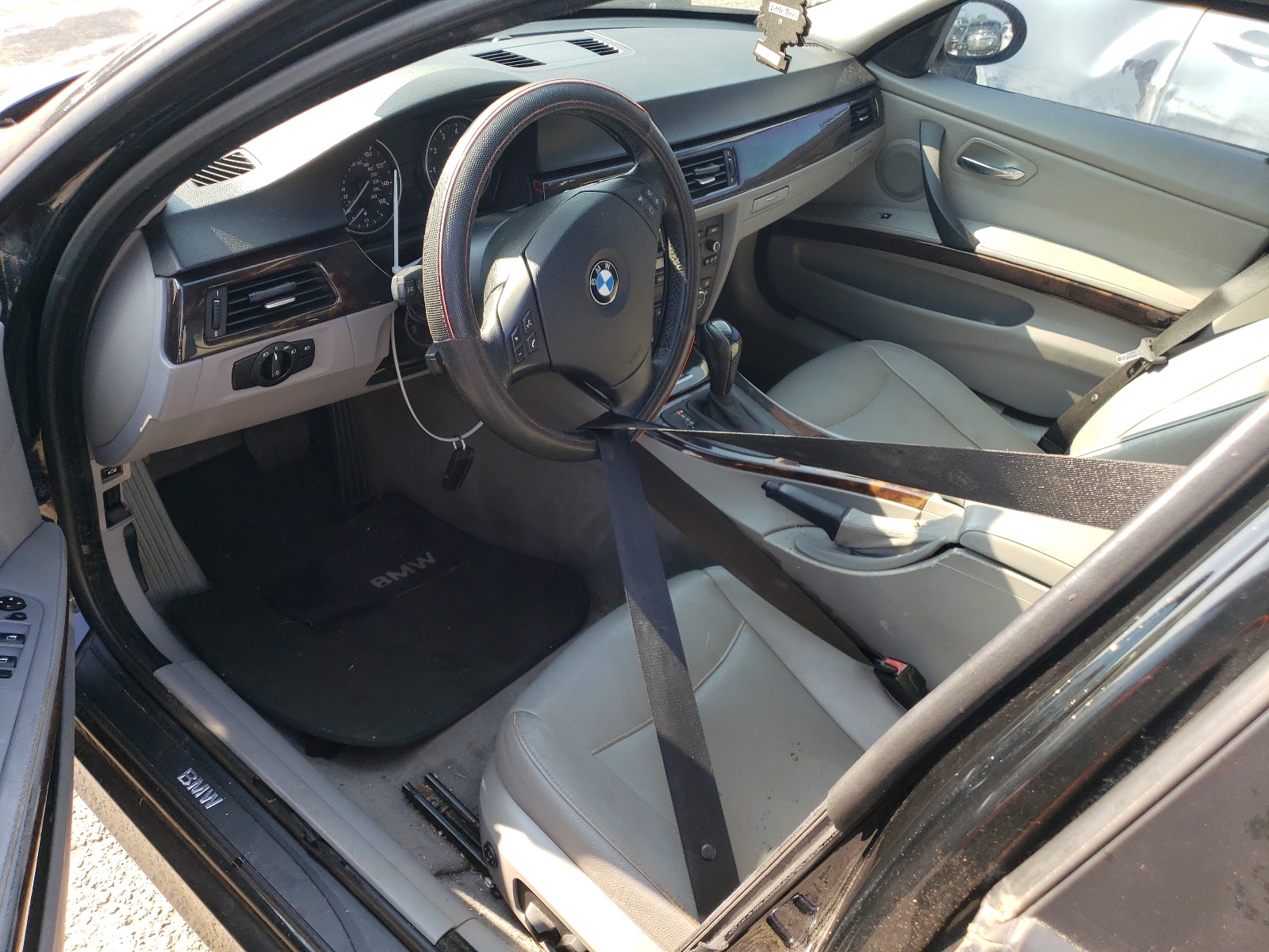 WBAVA375X8NL49135 2008 BMW 328 I