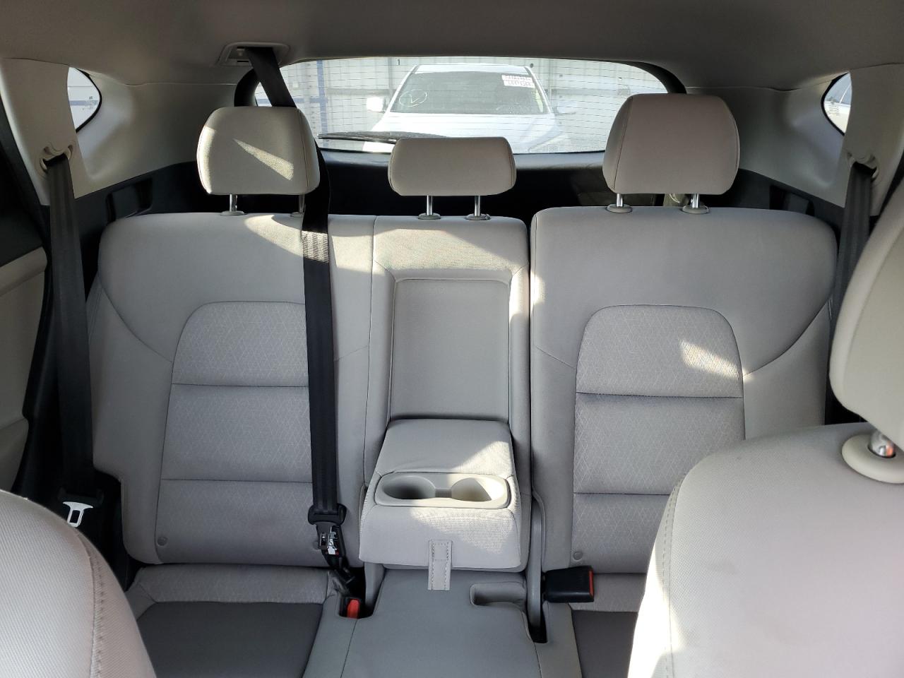 2018 Hyundai Tucson Se VIN: KM8J23A40JU632889 Lot: 68474024