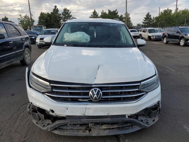 3VV0B7AXXNM117721 Volkswagen Tiguan S 5