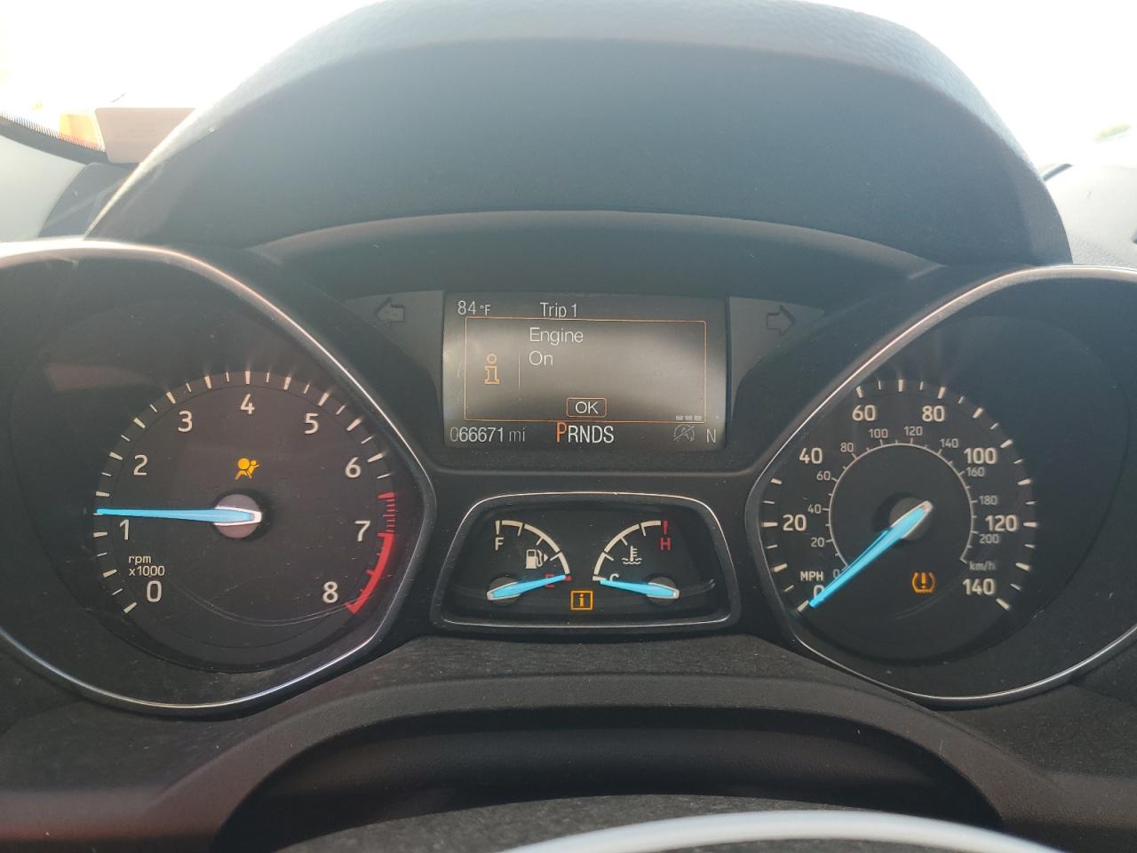 2017 Ford Escape Se VIN: 1FMCU0GD3HUD81899 Lot: 63682184