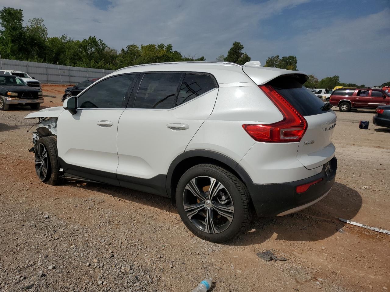 2022 Volvo Xc40 T5 Inscription VIN: YV4162UL7N2653176 Lot: 65355334