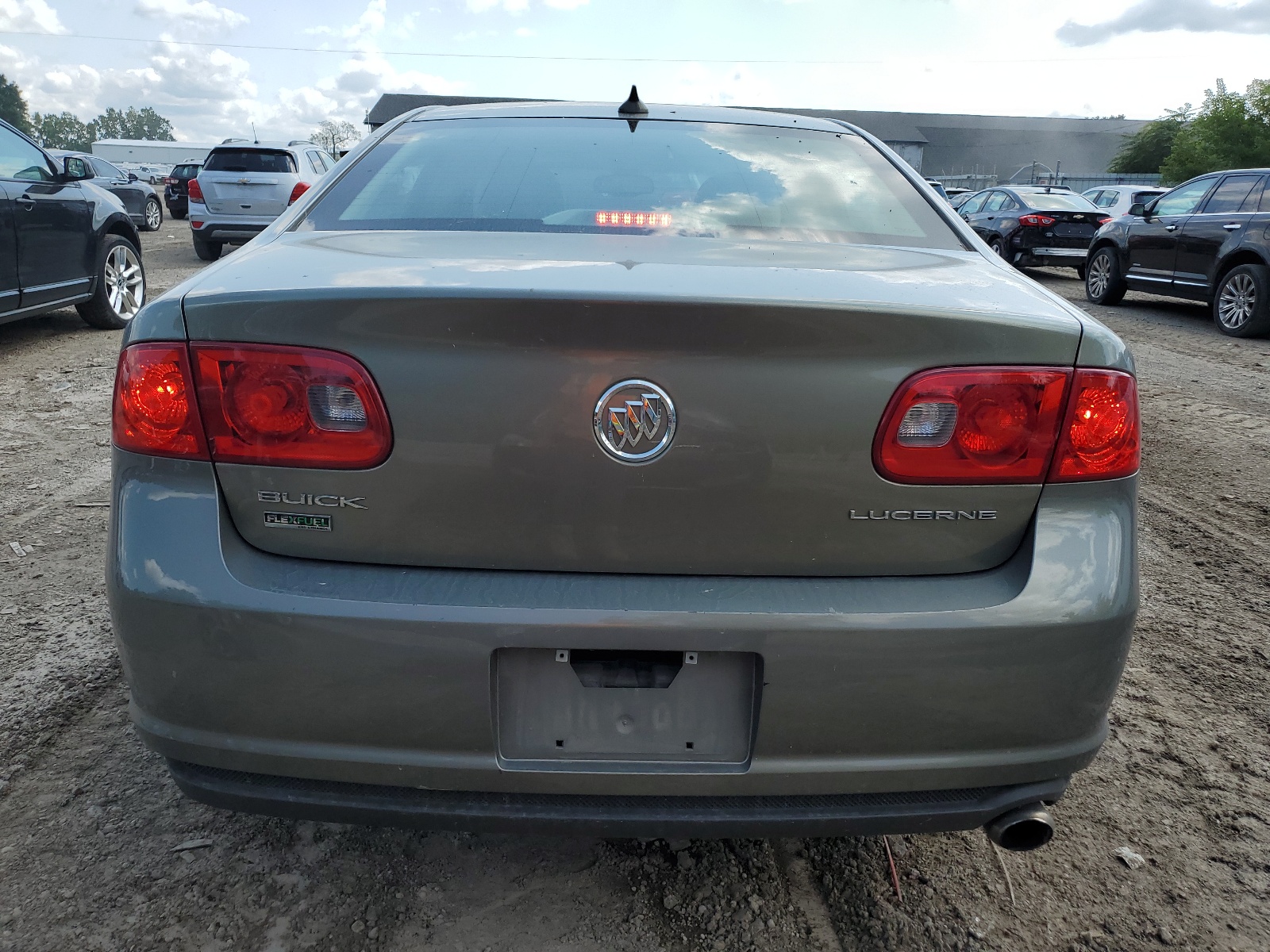 1G4HA5EM3AU133124 2010 Buick Lucerne Cx