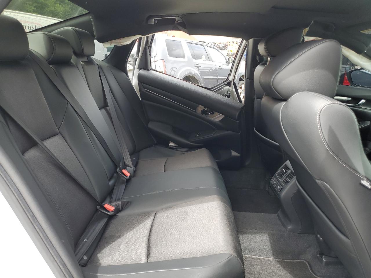 2022 Honda Accord Sport VIN: 1HGCV2F32NA016988 Lot: 66648974