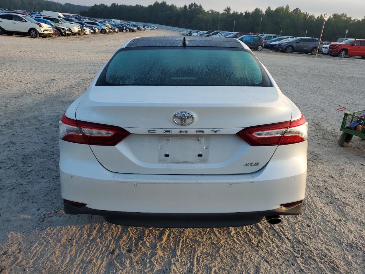 2019 Toyota Camry L VIN: 4T1B11HK5KU708155 Lot: 67627094