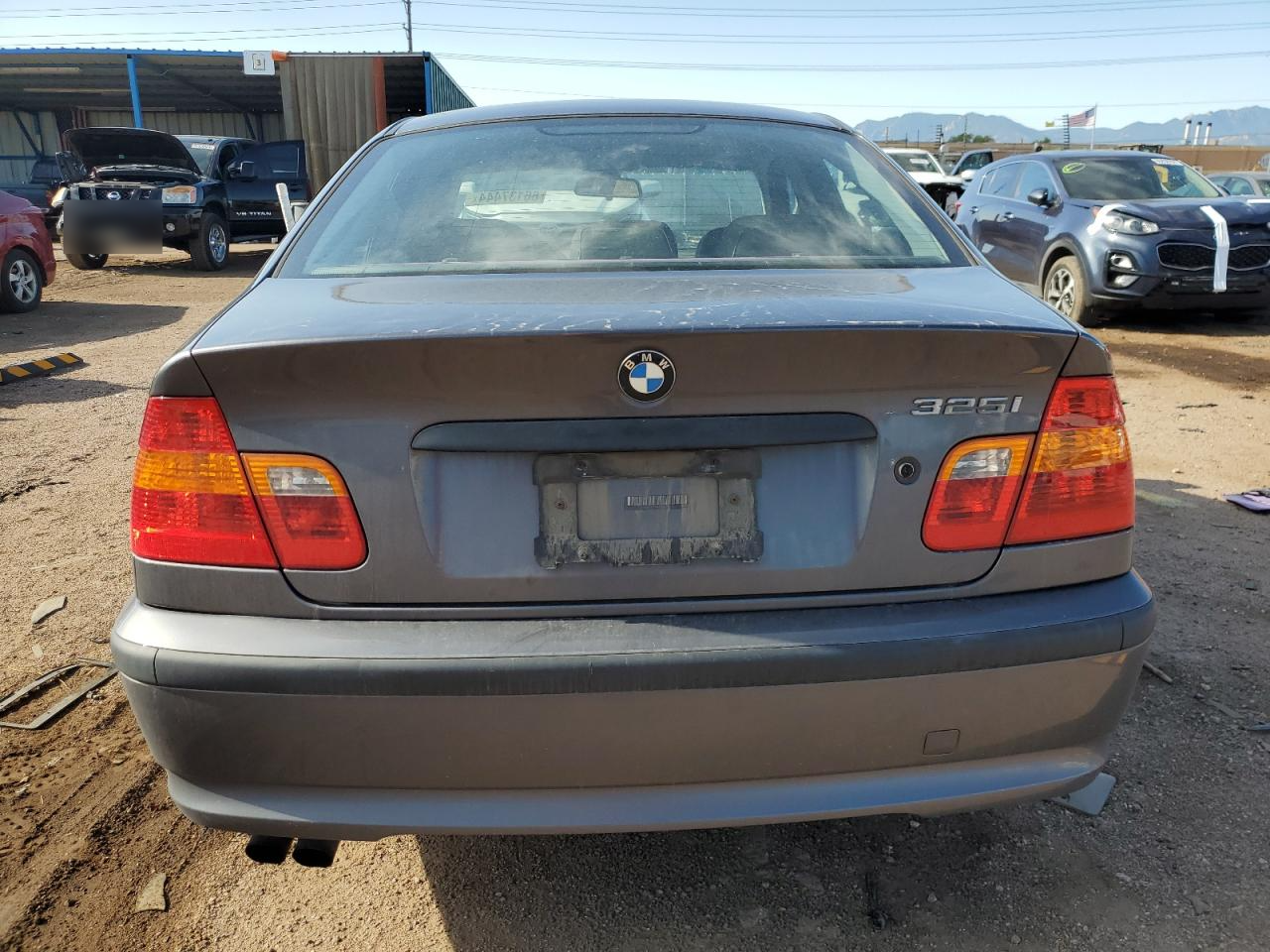 WBAET37433NJ26512 2003 BMW 325 I