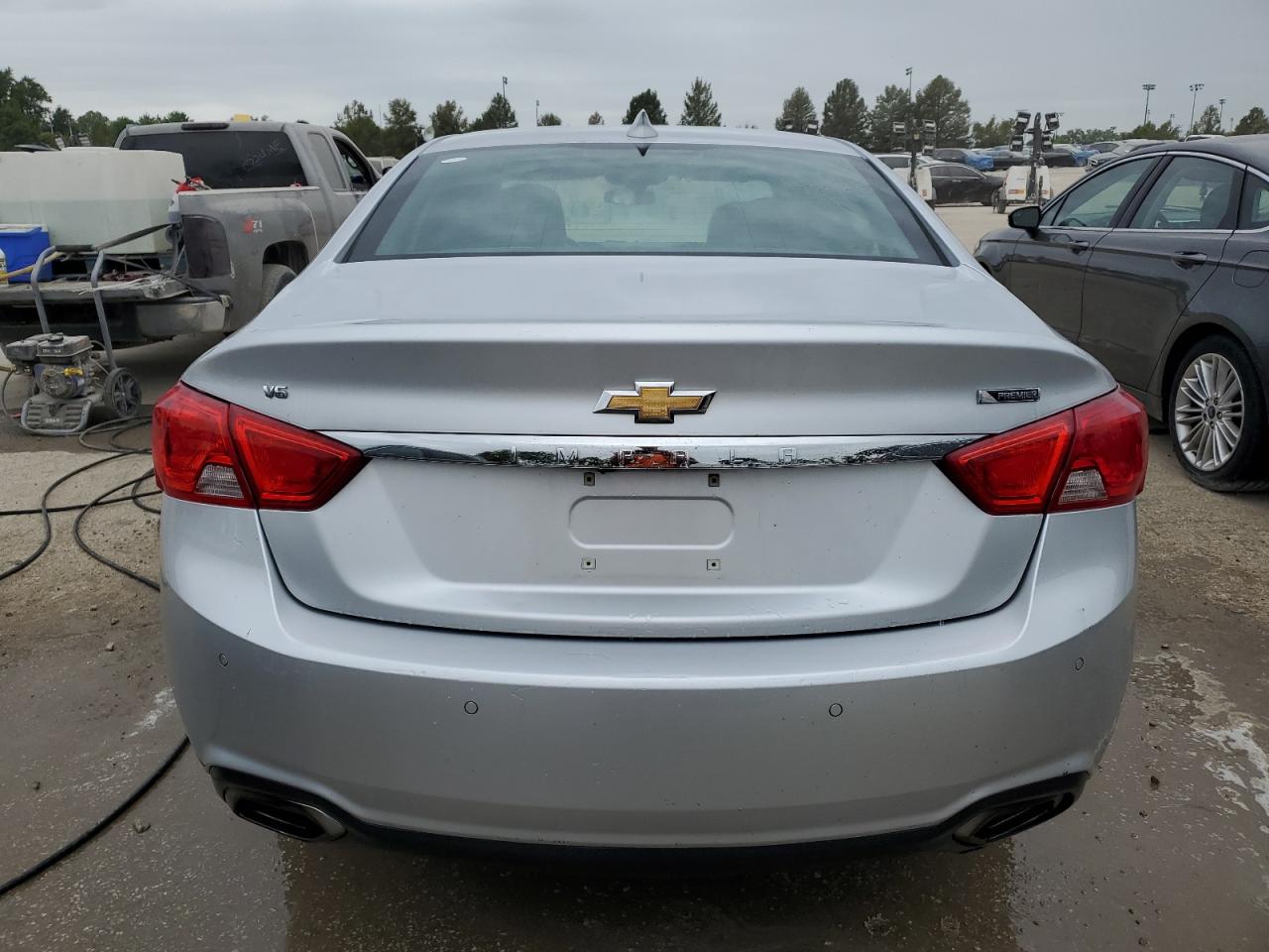 2G1105S3XK9134153 2019 Chevrolet Impala Premier