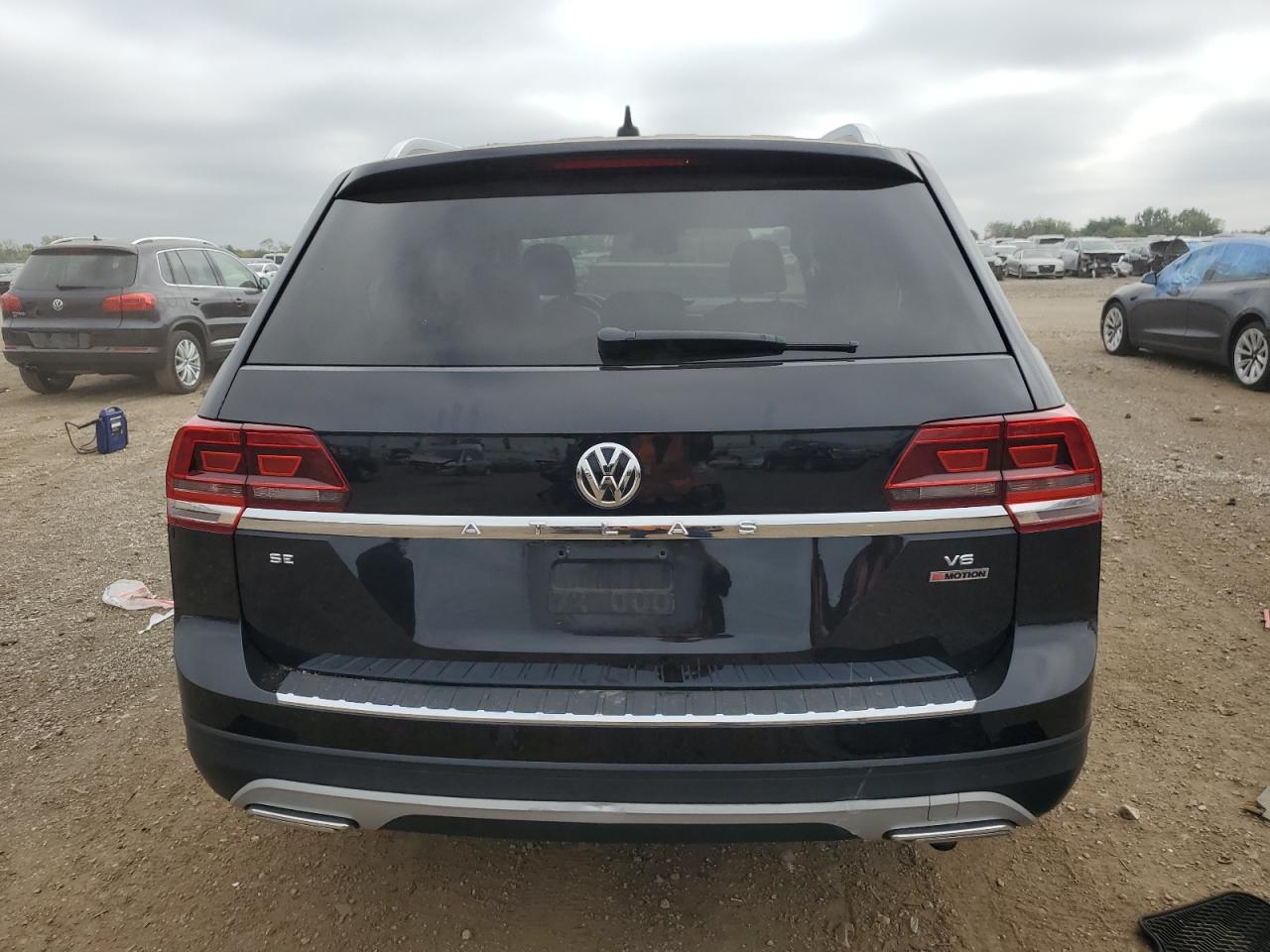 2018 Volkswagen Atlas Se VIN: 1V2KR2CA9JC540301 Lot: 69369454