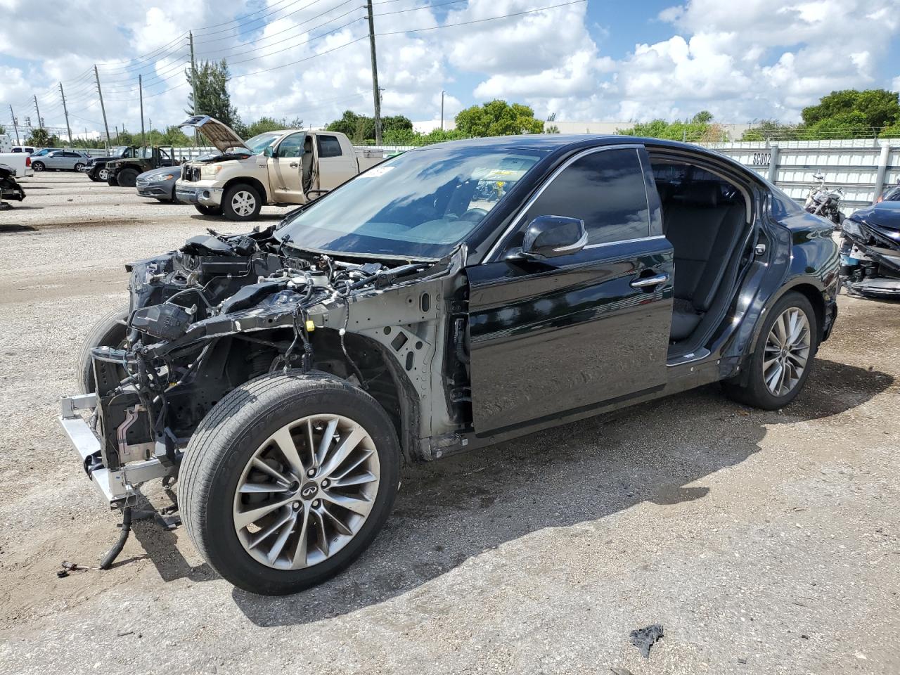2018 Infiniti Q50 Luxe
