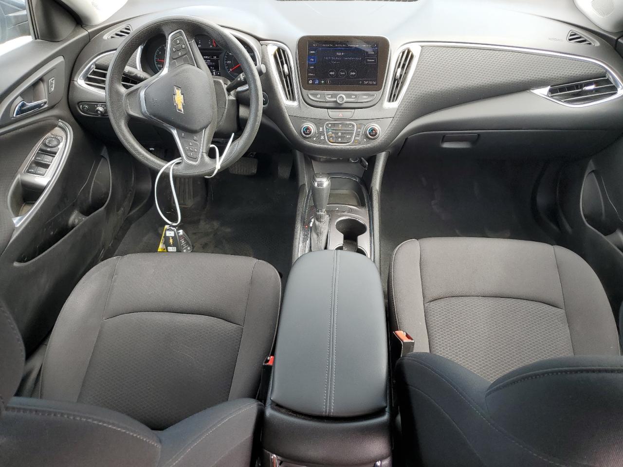 2019 Chevrolet Malibu - Image 8