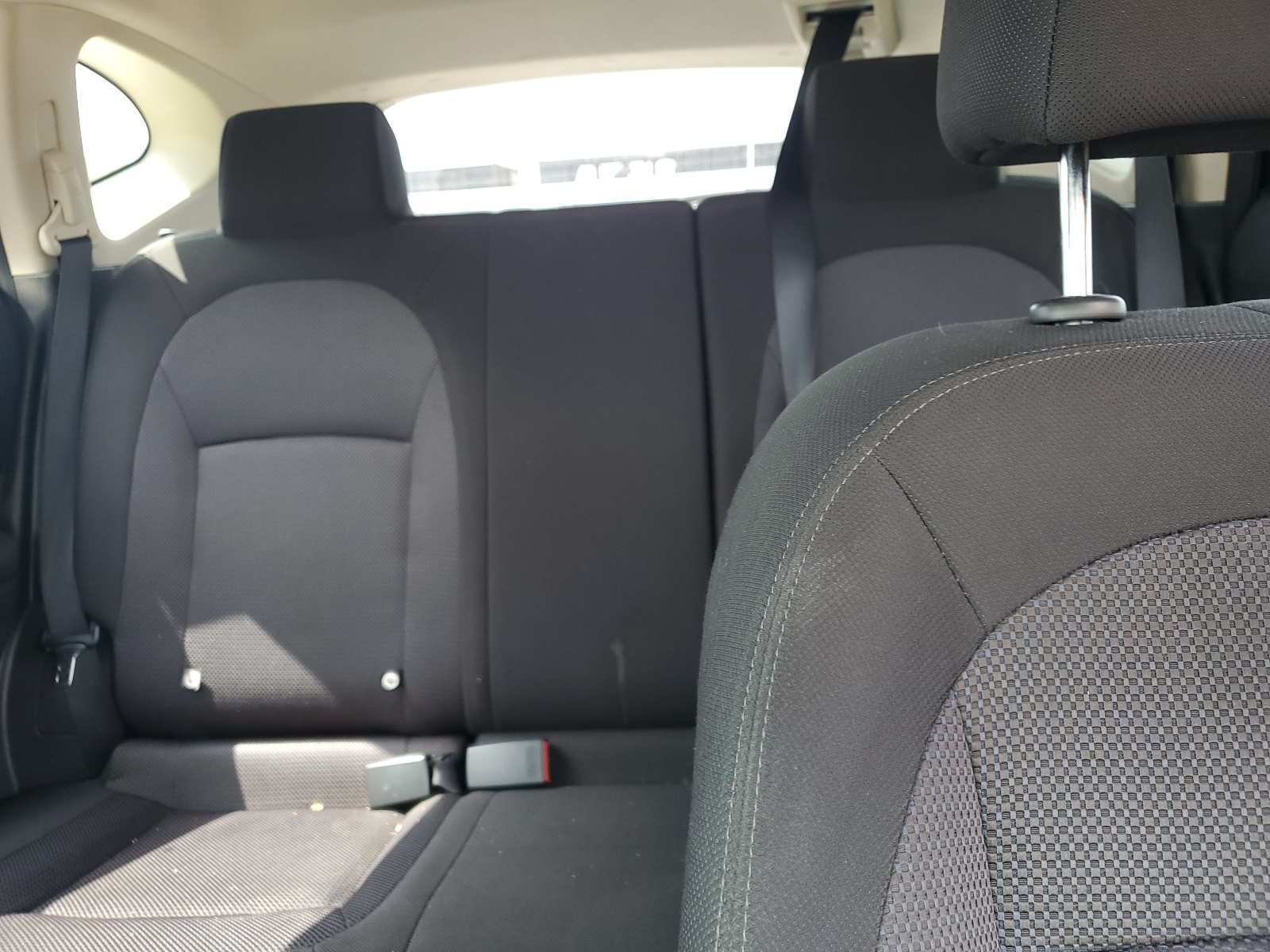 JN8AS5MV8BW313318 2011 Nissan Rogue S