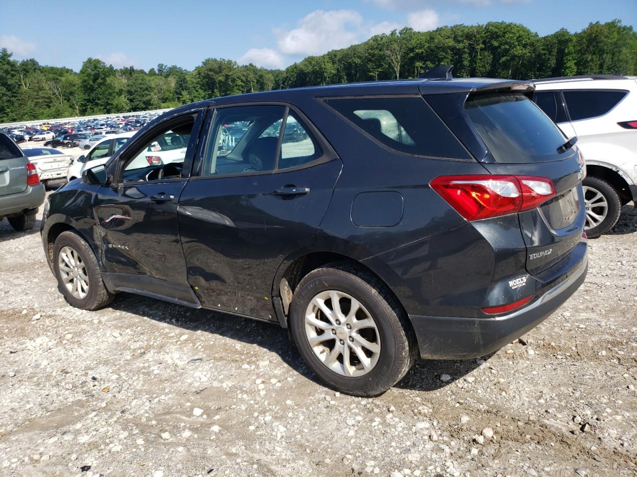 2GNAXREV4J6209492 2018 CHEVROLET EQUINOX - Image 2