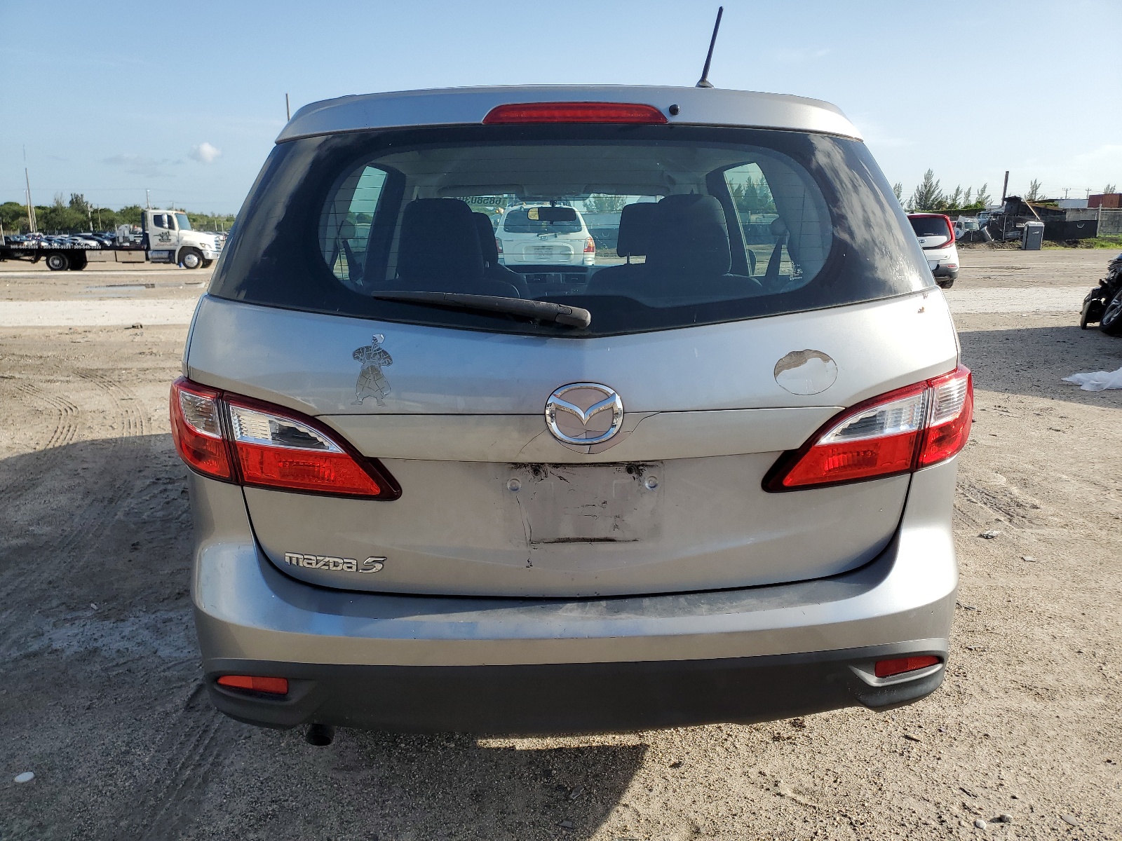 JM1CW2BL2D0161051 2013 Mazda 5