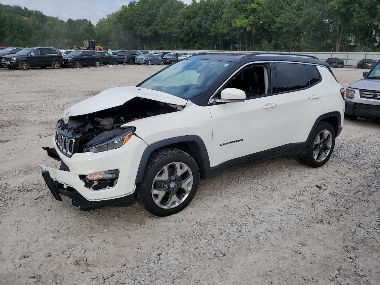 3C4NJDCB0KT741780 2019 JEEP COMPASS - Image 1