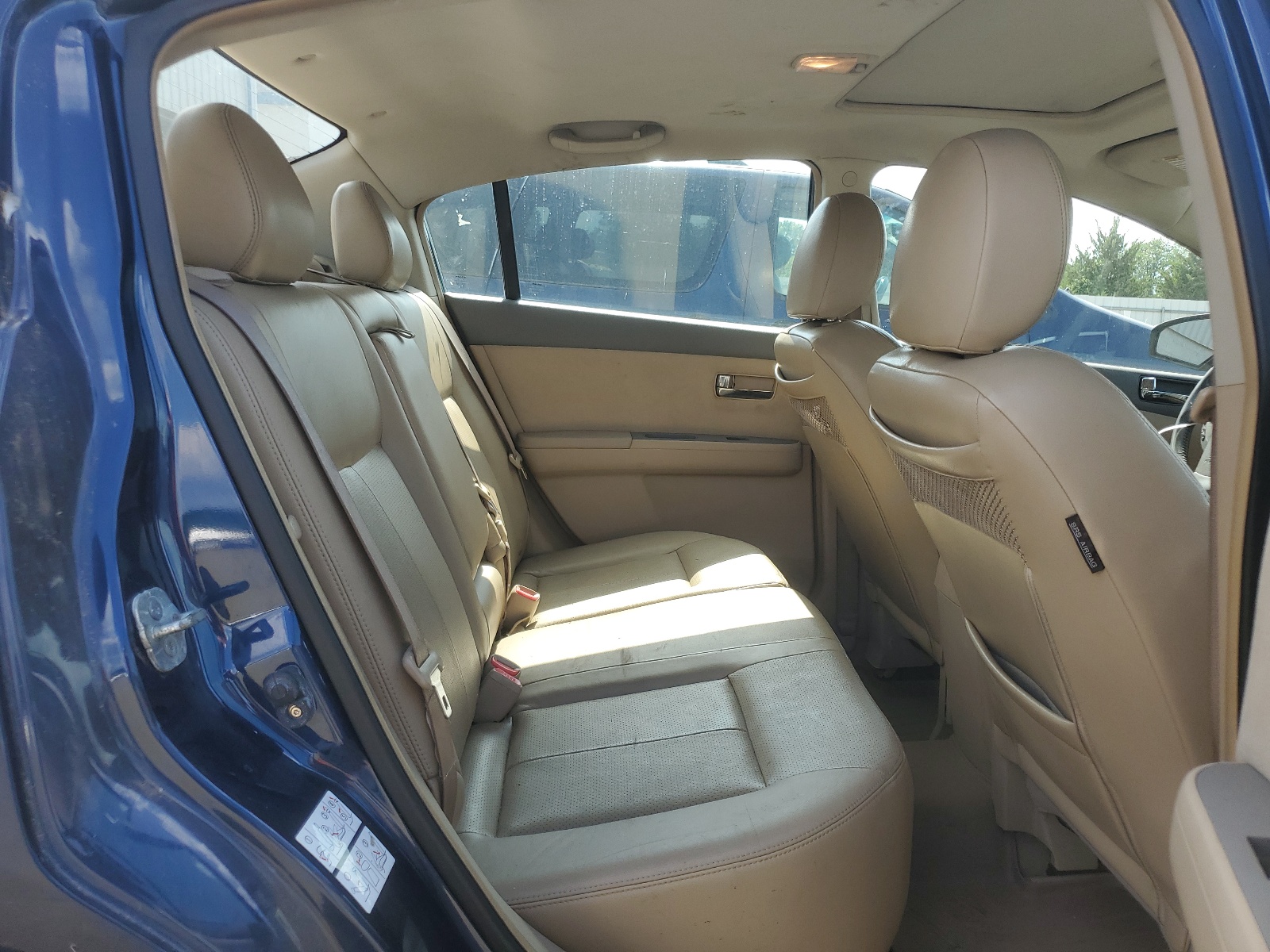 3N1AB61E07L600240 2007 Nissan Sentra 2.0