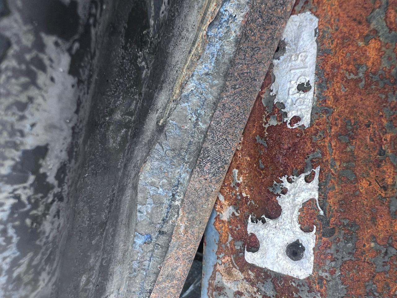 2004 Ford F350 Super Duty VIN: 1FDWW36P44EB68615 Lot: 64410984