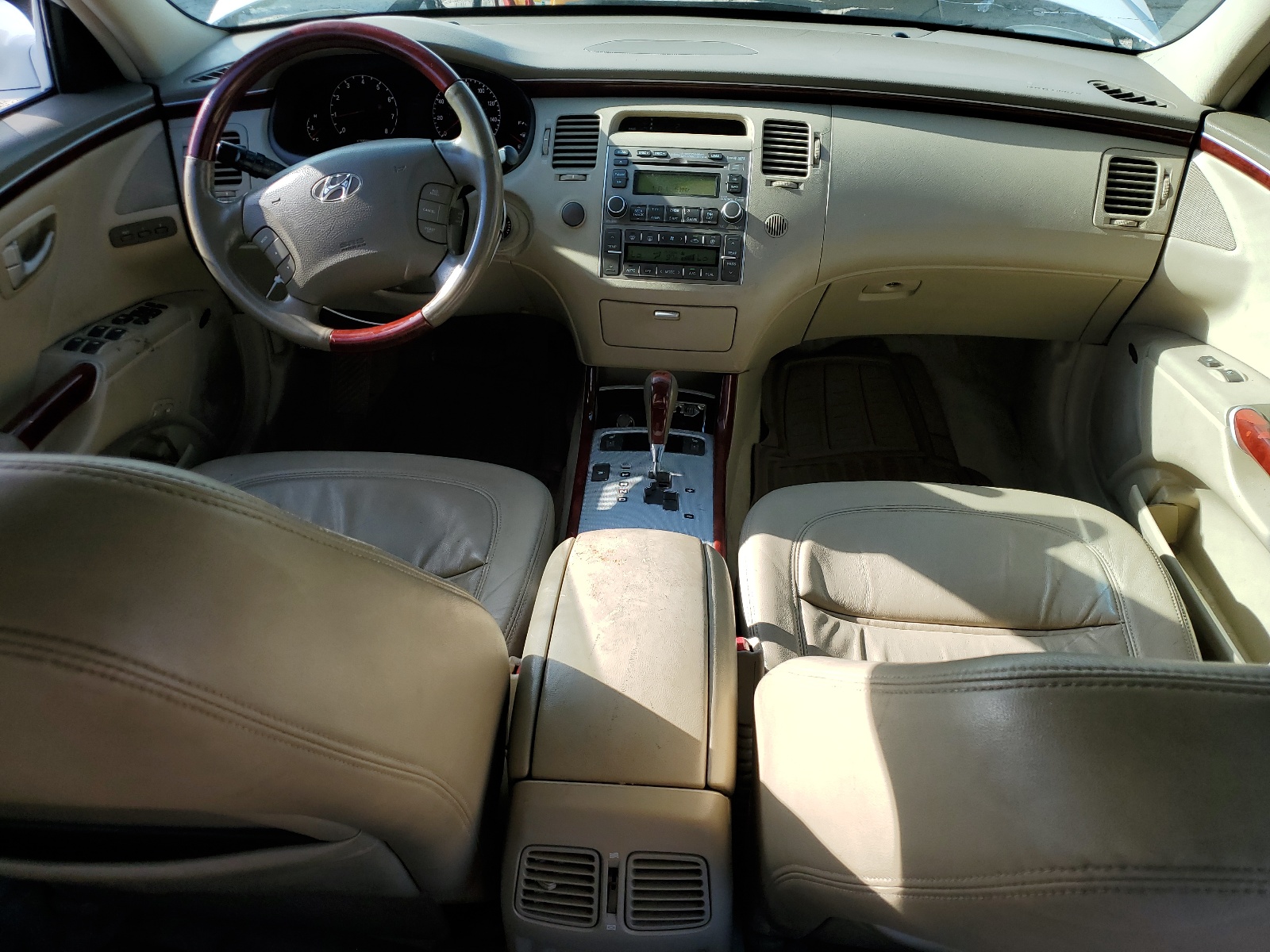 kmhfc46fx7a229581 KMHFC46FX7A229581 2007 Hyundai Azera Se