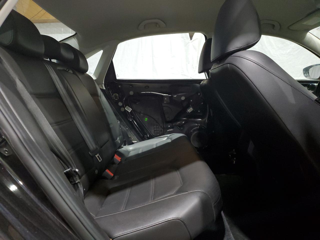 2018 Volkswagen Passat S VIN: 1VWAA7A35JC033608 Lot: 66897354