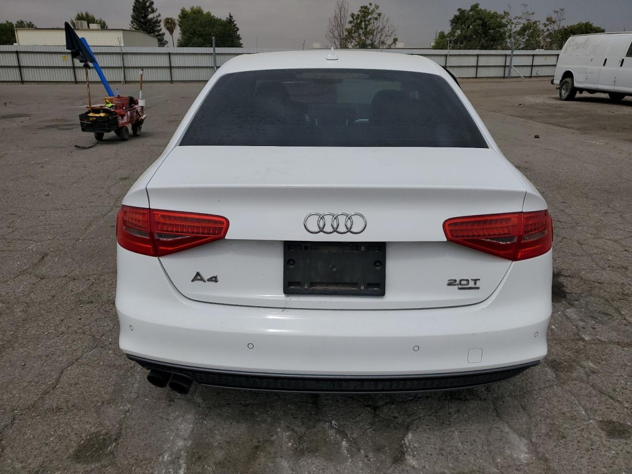 2015 Audi A4 Premium Plus VIN: WAUFFAFL5FN008961 Lot: 65807684