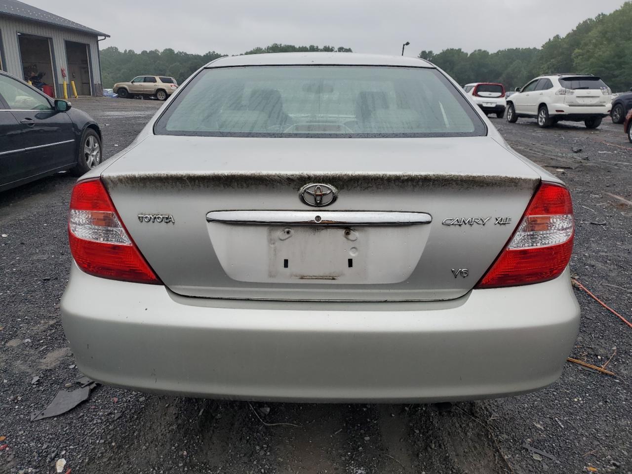 2004 Toyota Camry Le VIN: 4T1BF30KX4U576764 Lot: 66092114