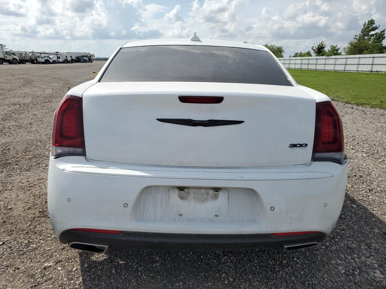 2C3CCAAG1MH620528 2021 Chrysler 300 Touring