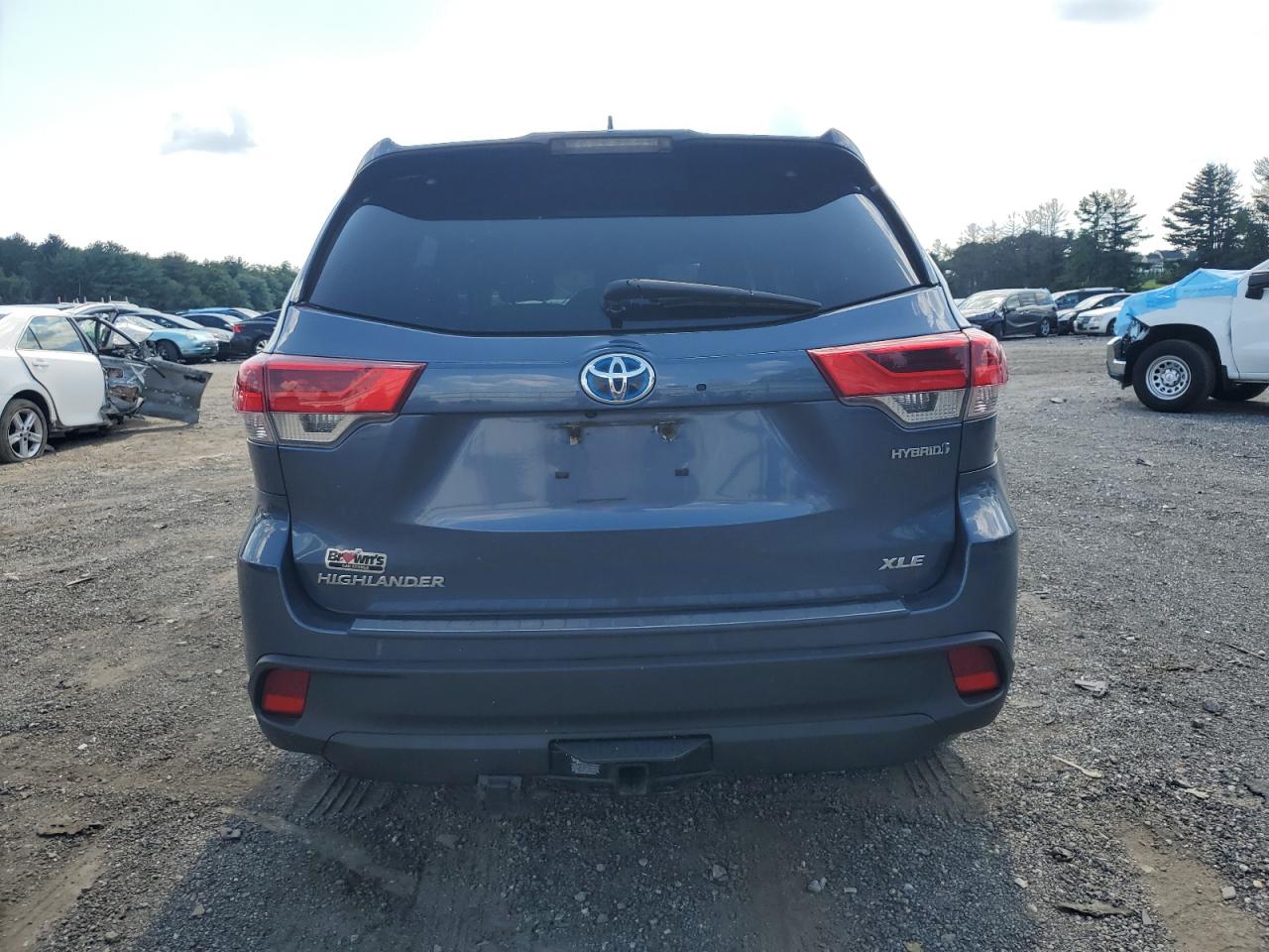 2017 Toyota Highlander Hybrid VIN: 5TDJGRFH2HS023788 Lot: 67279474