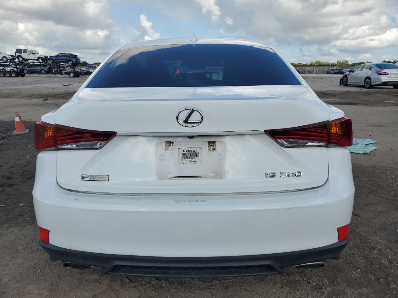 2018 Lexus Is 300 VIN: JTHBA1D20J5067787 Lot: 69422324