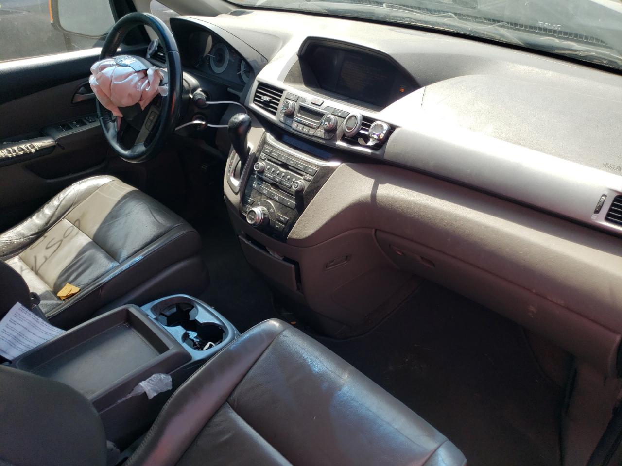 2011 Honda Odyssey - Image 8
