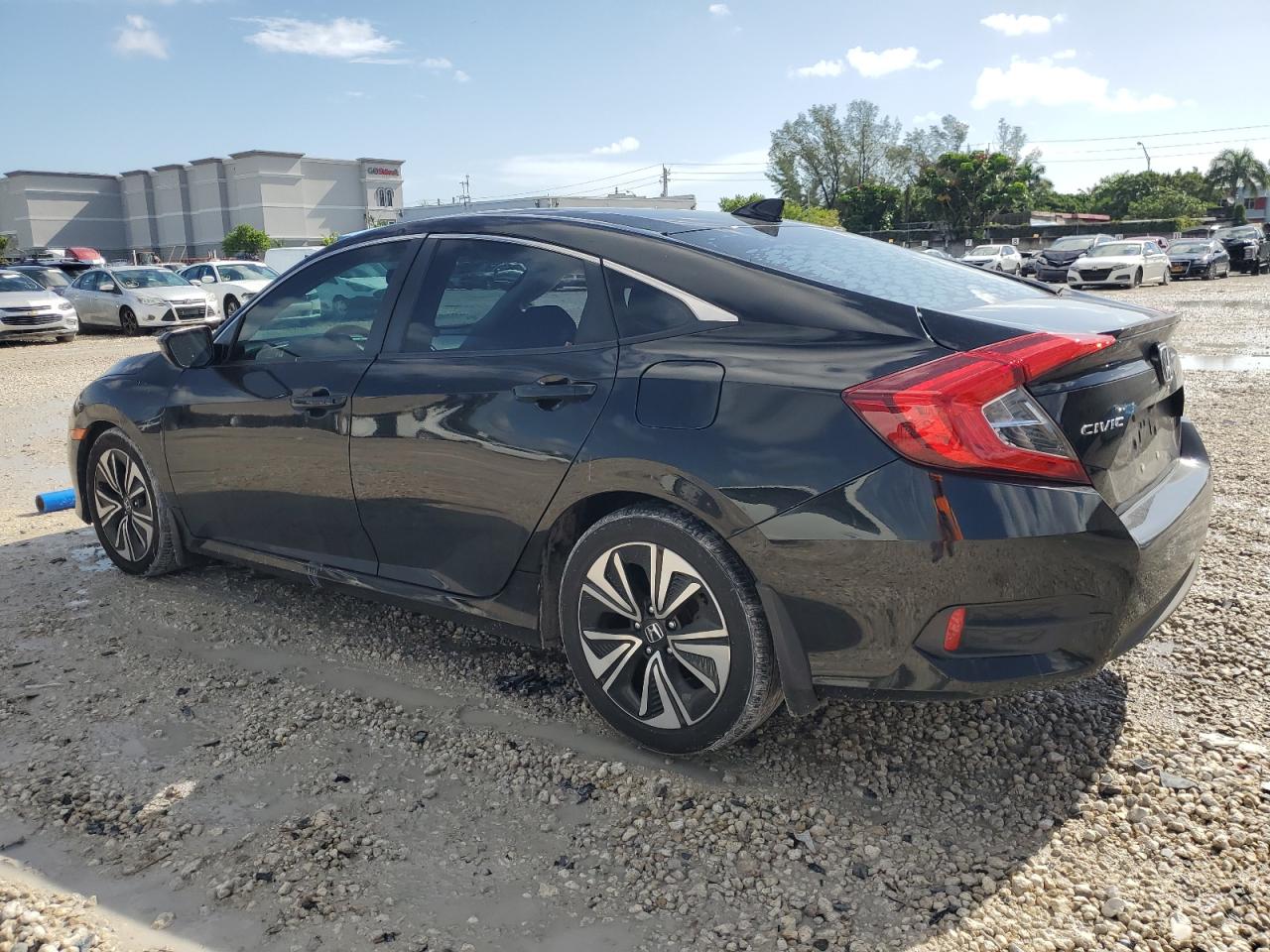 19XFC1F78HE032452 2017 HONDA CIVIC - Image 2