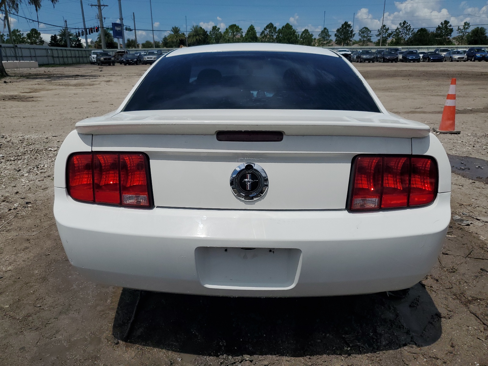 1ZVFT80N275356682 2007 Ford Mustang