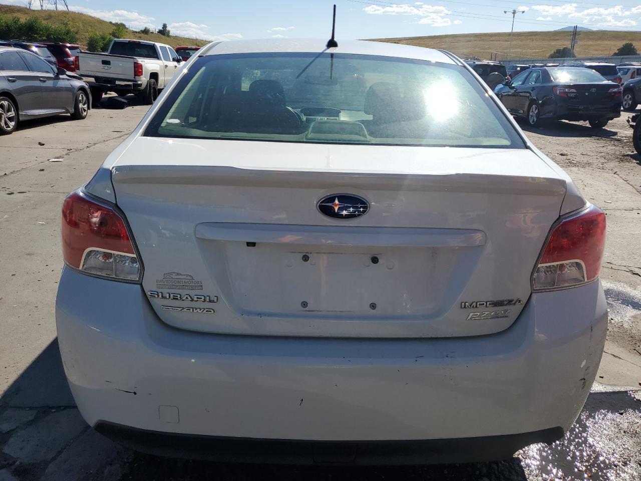 JF1GJAA65FH018174 2015 Subaru Impreza