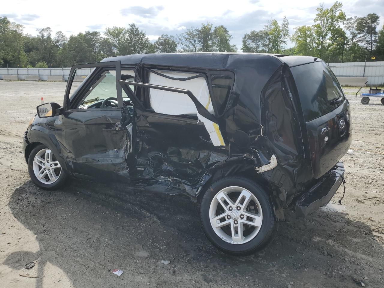 2011 Kia Soul - Image 2