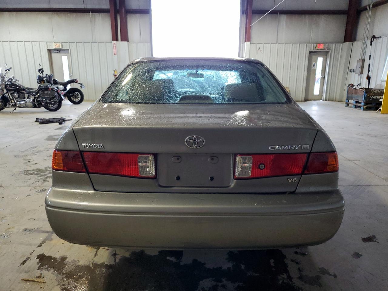 2000 Toyota Camry Le VIN: 4T1BF22K4YU111541 Lot: 66784874