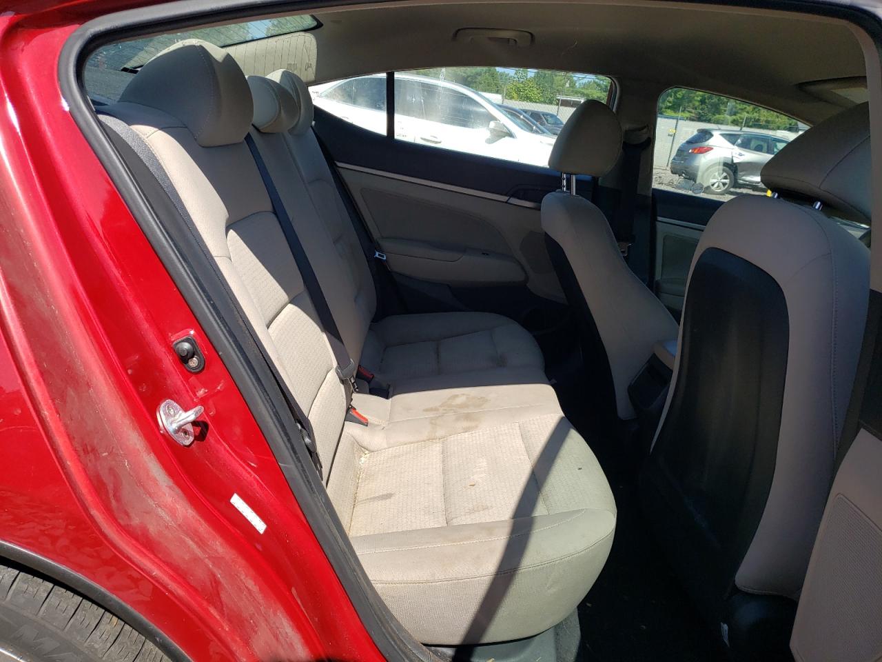 2017 Hyundai Elantra Se VIN: KMHD84LF3HU102992 Lot: 68503444