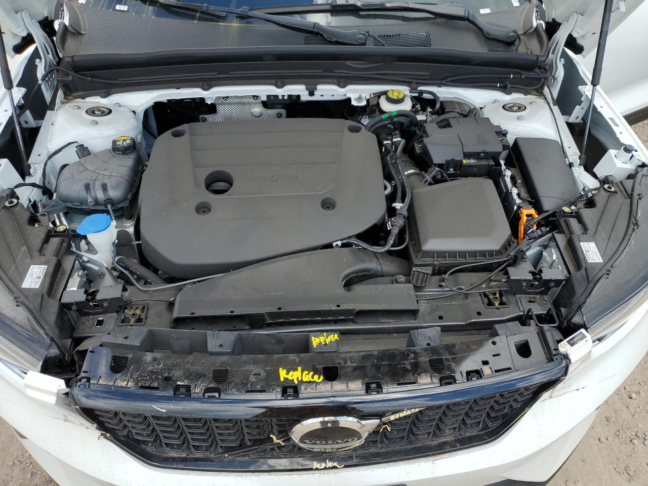 YV4L12UK8R2286213 2024 Volvo Xc40 Core