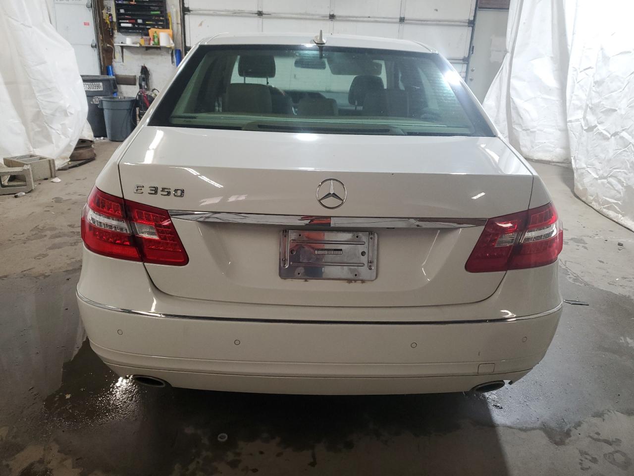 2010 Mercedes-Benz E 350 VIN: WDDHF5GB5AA056829 Lot: 68227704