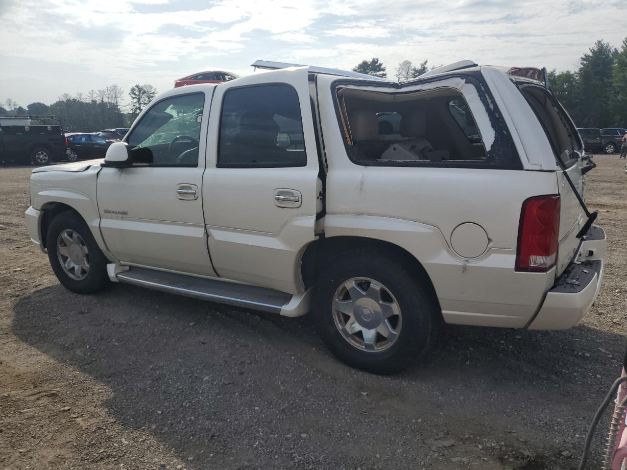 2005 Cadillac Escalade Luxury VIN: 1GYEK63N15R142493 Lot: 69391354