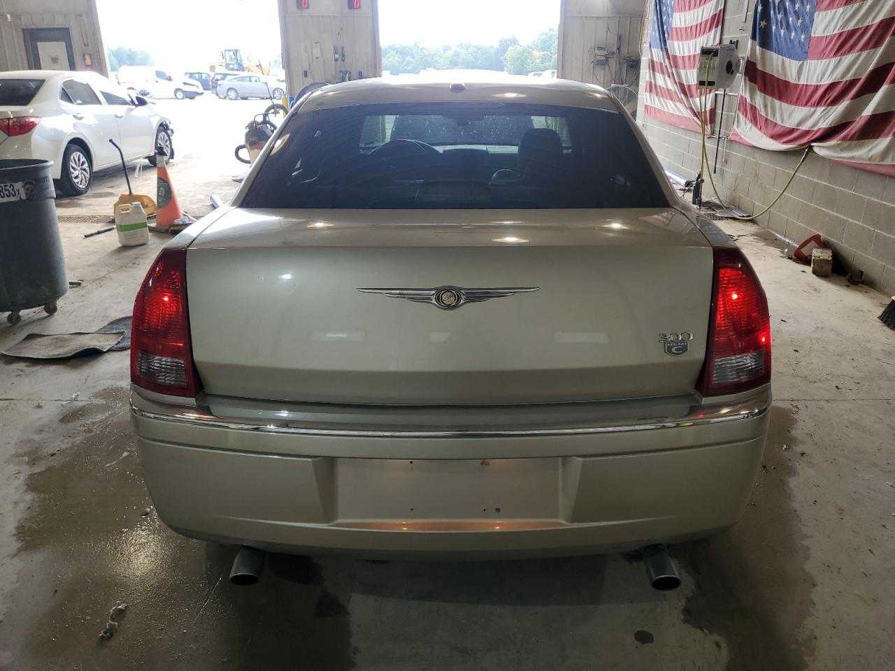 2006 Chrysler 300C VIN: 2C3KA63H66H509352 Lot: 68379224