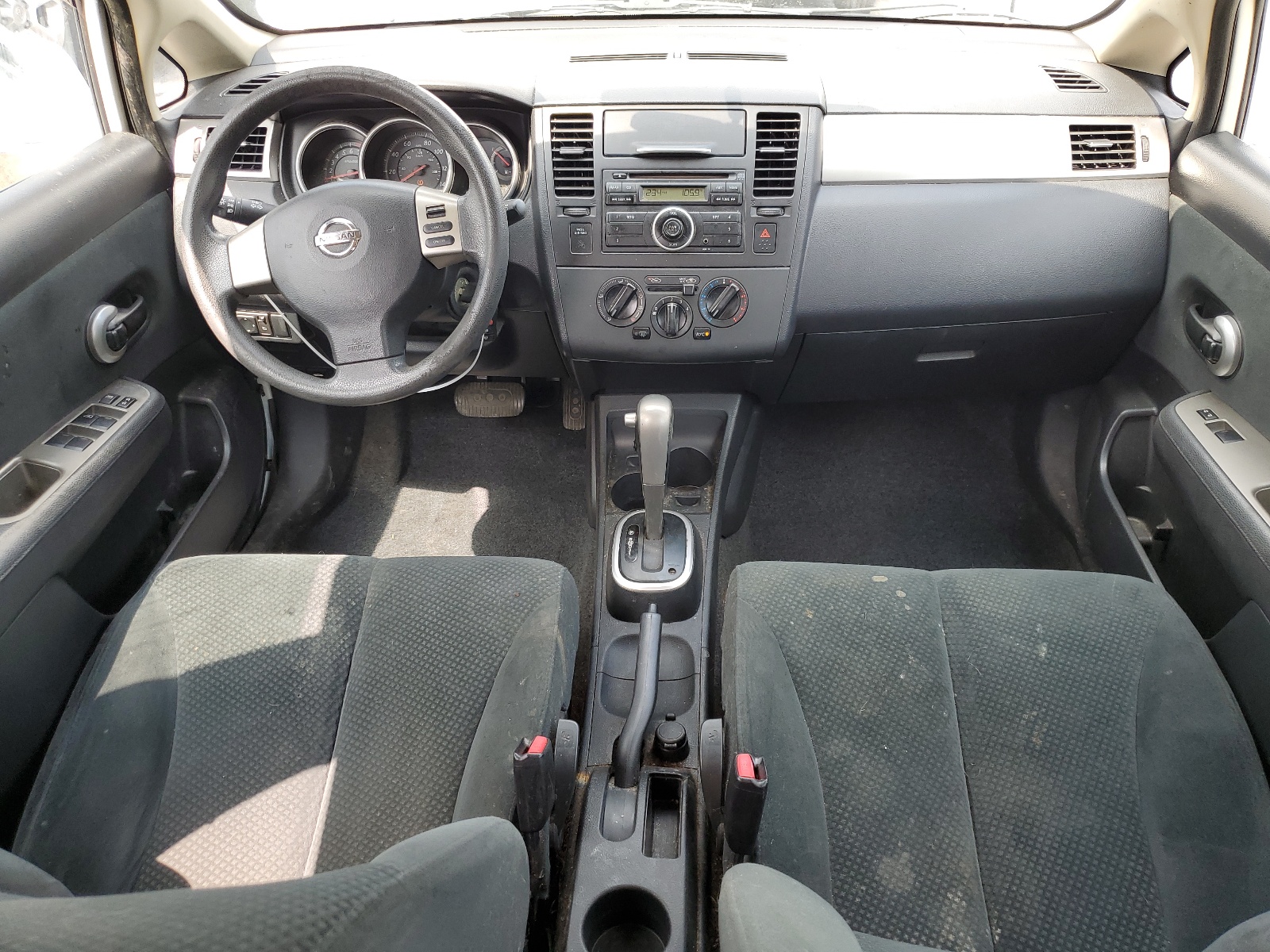 3N1BC1CP3BL511905 2011 Nissan Versa S