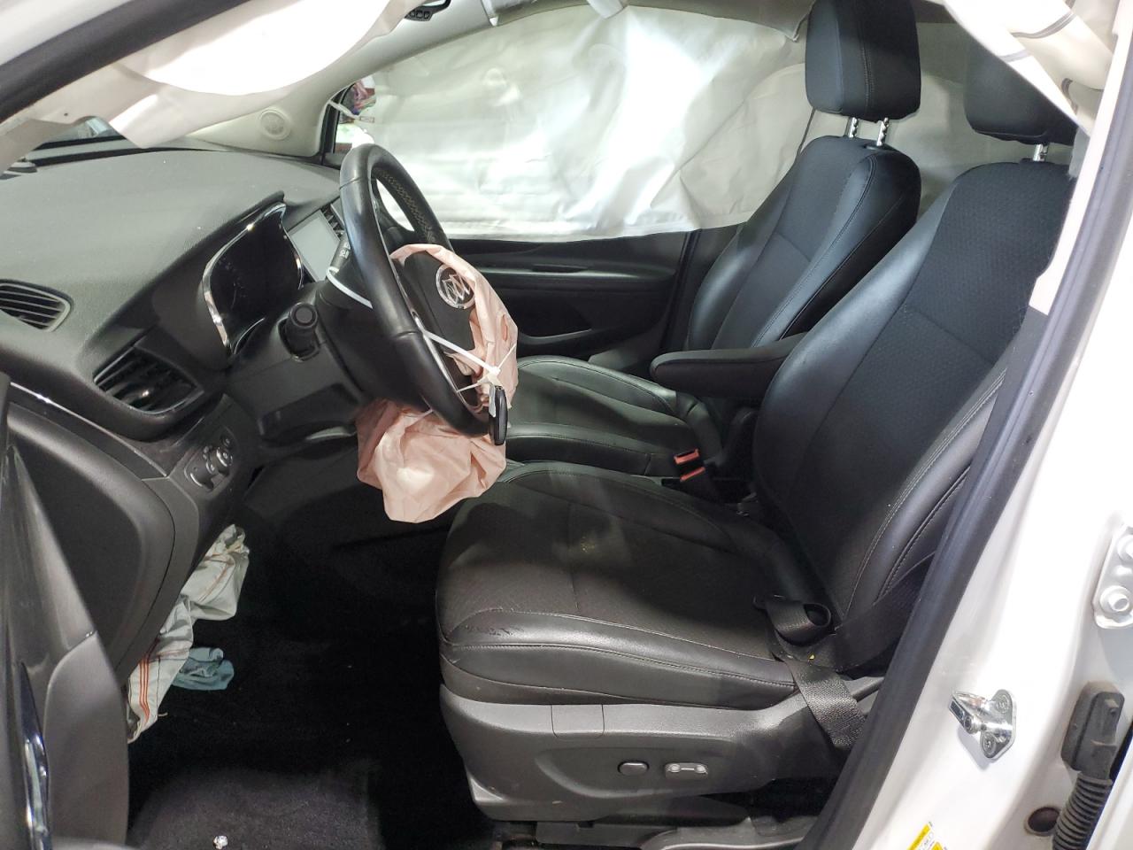 2018 Buick Encore Preferred Ii VIN: KL4CJFSB2JB576720 Lot: 65905244