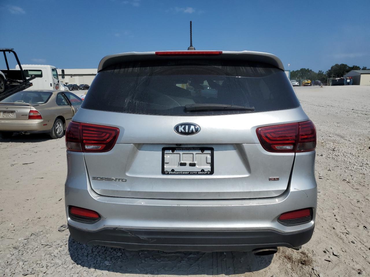 2019 Kia Sorento L VIN: 5XYPG4A31KG539847 Lot: 68752774