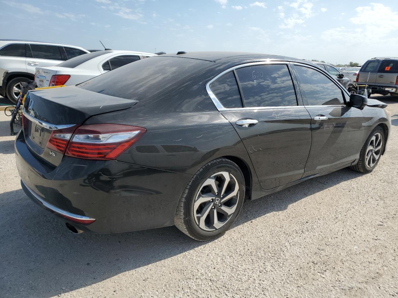 2016 Honda Accord - Image 3