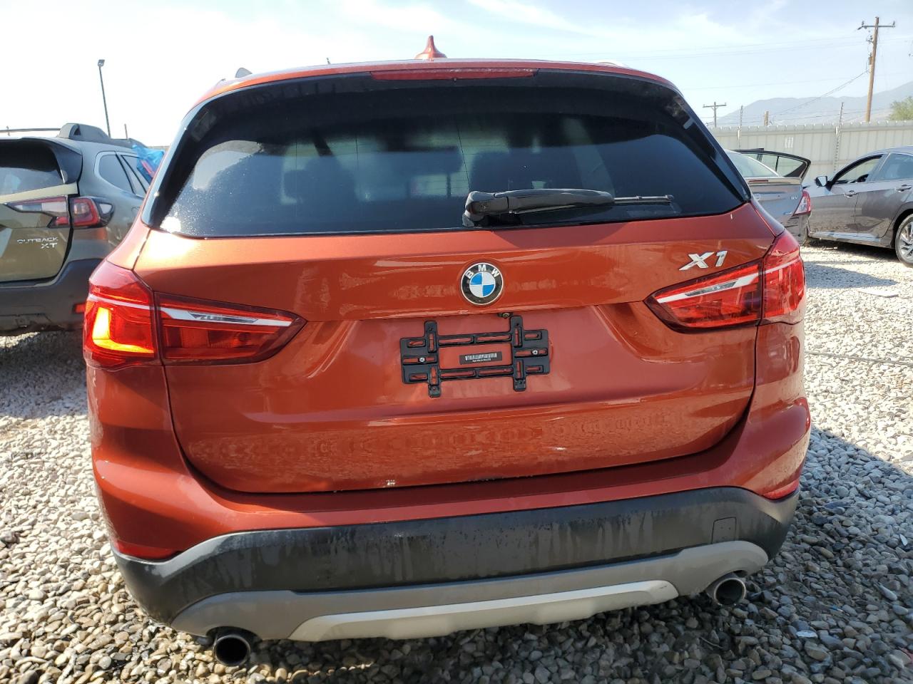 2018 BMW X1 xDrive28I VIN: WBXHT3C39J5K28720 Lot: 65439404