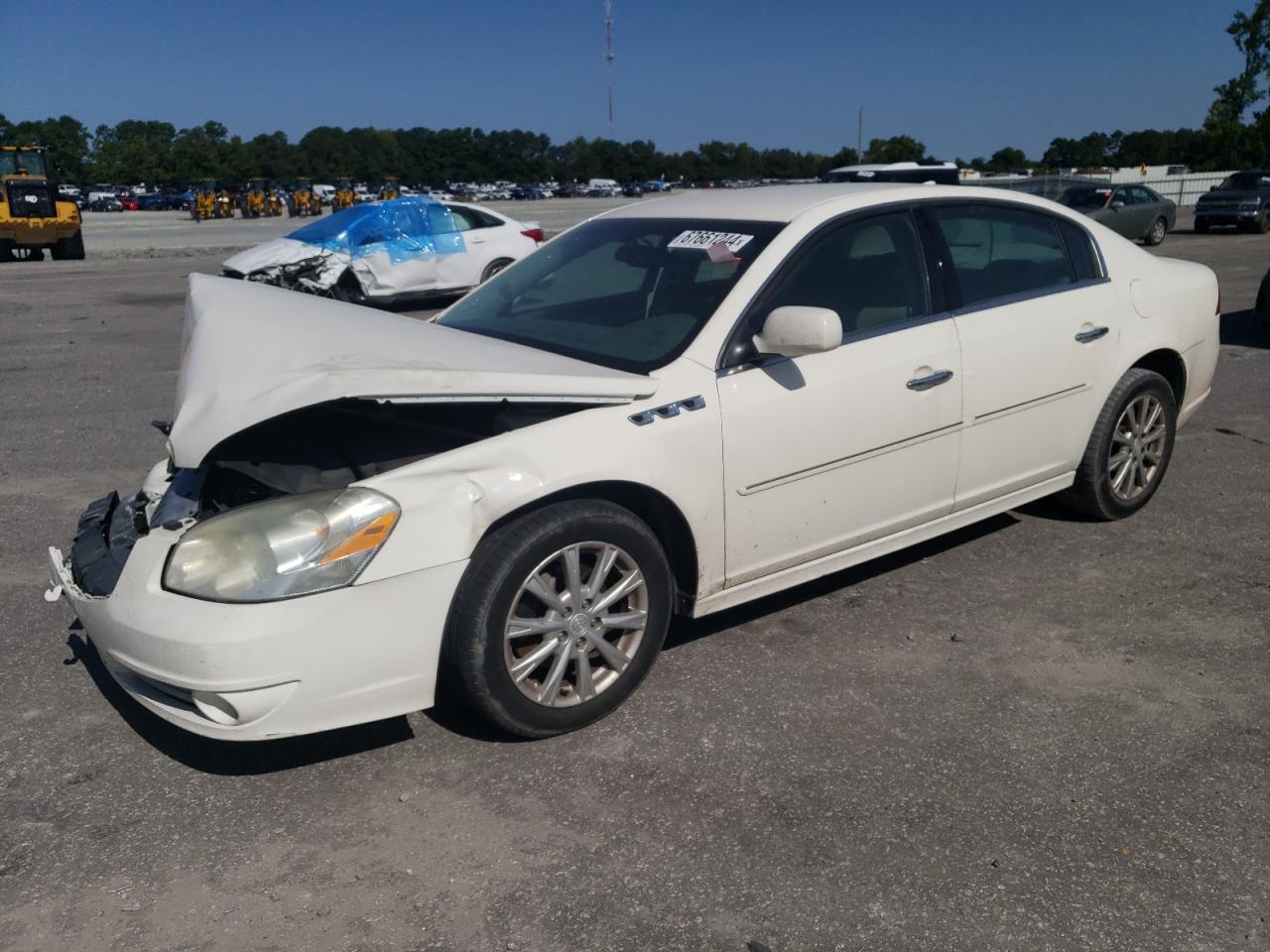 1G4HC5EM8BU147869 2011 Buick Lucerne Cxl