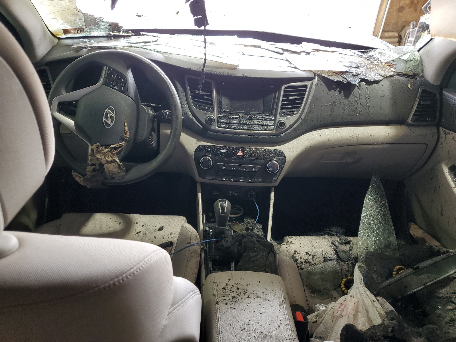 KM8J33A45HU596544 2017 Hyundai Tucson Limited