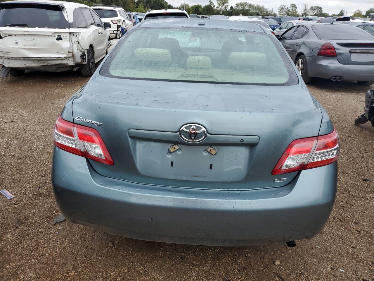 2010 Toyota Camry Base VIN: 4T4BF3EKXAR072953 Lot: 69302854